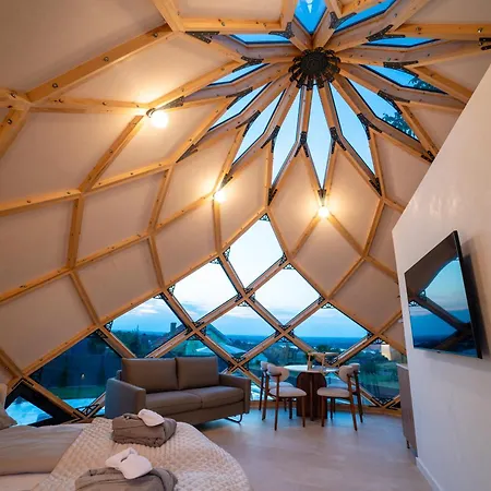 Coco House 别墅 Novi Ledinci