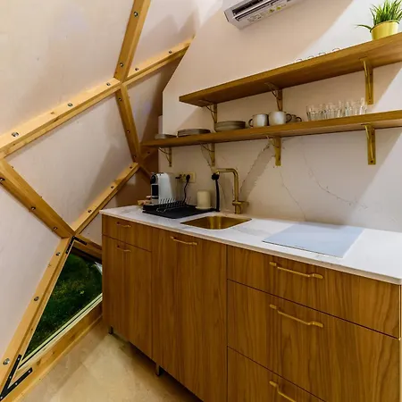 Coco House * Novi Ledinci