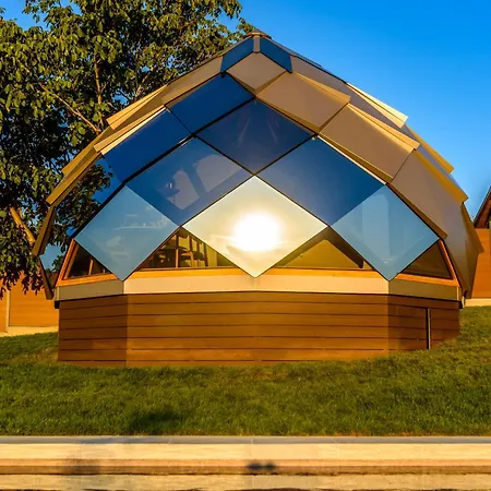 别墅 Coco House Novi Ledinci